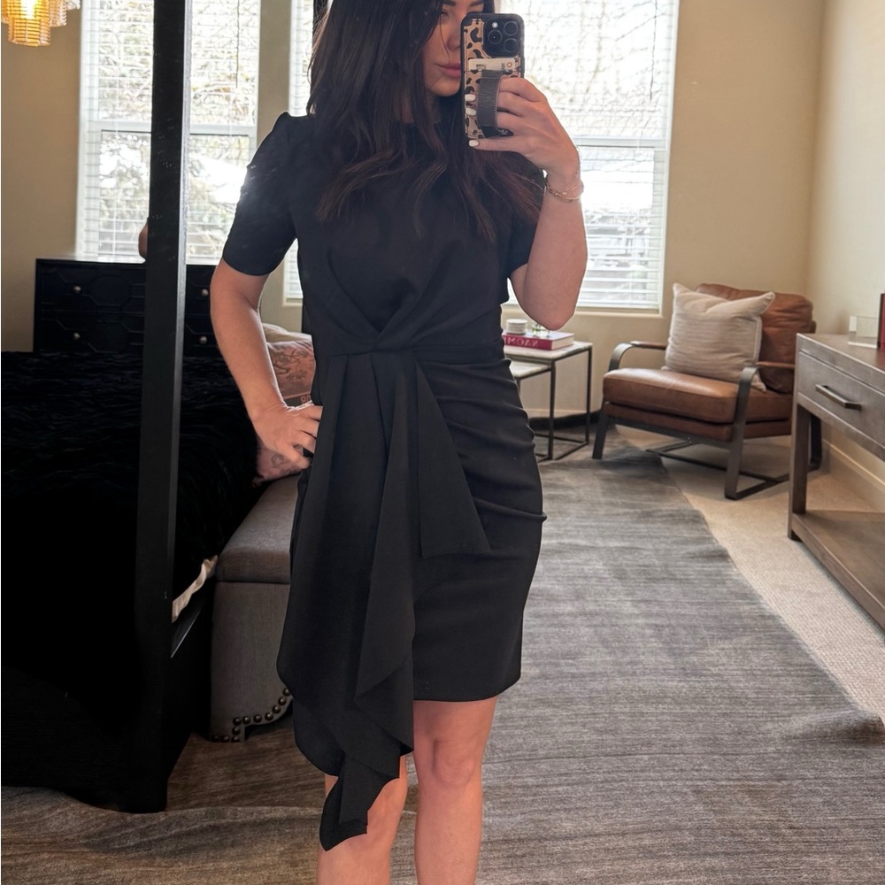Elegant Black Dress with Tie Detail
